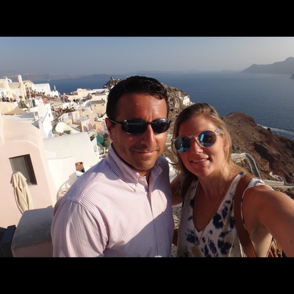 Meet your Posher, Ivy - Picture 1 of 5